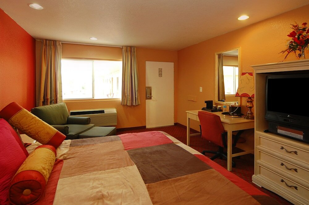 Фото Imperial Inn