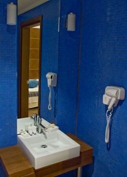 Фото Astros Beach Boutique Hotel