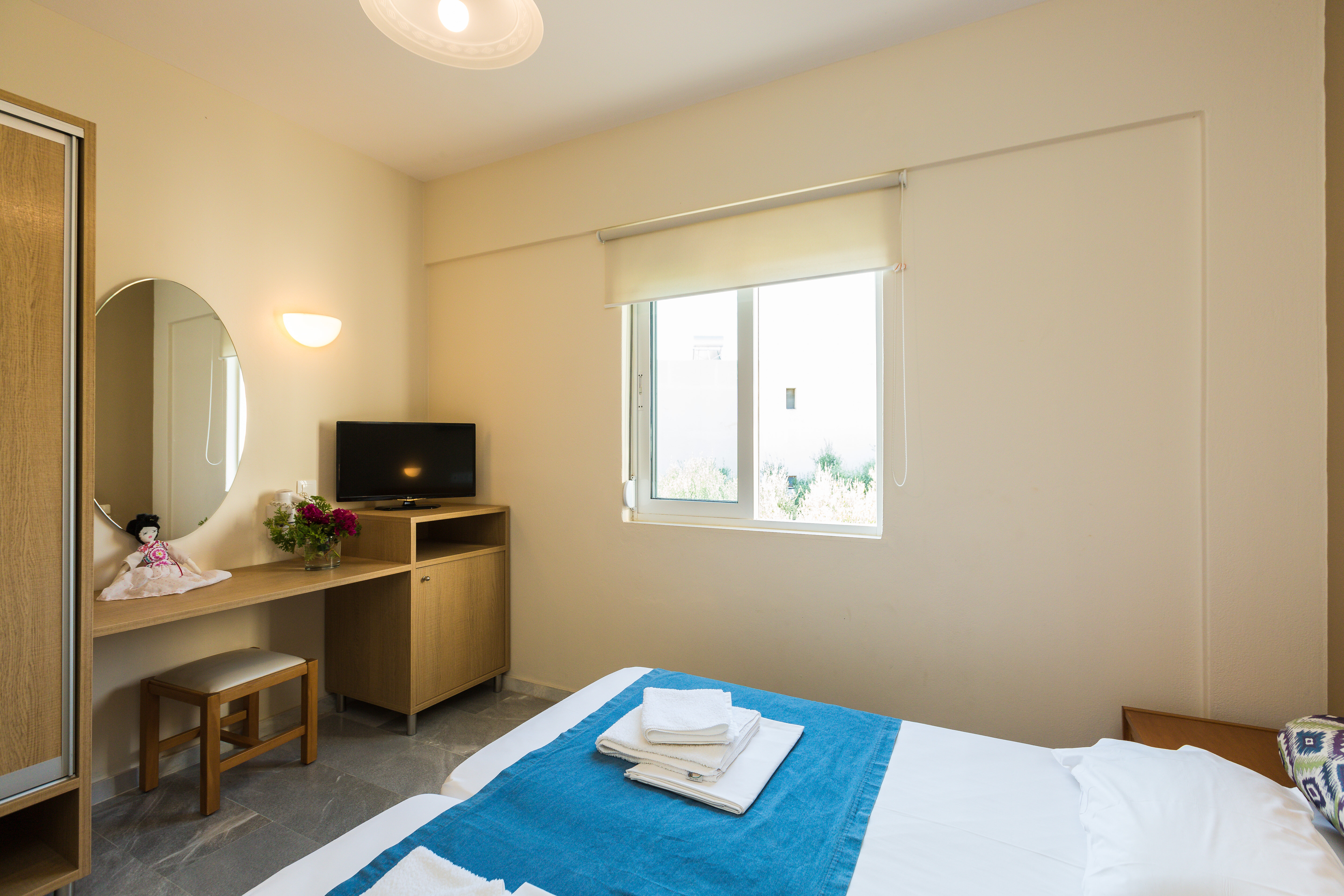 Фото Radamanthy's Hotel Apartments