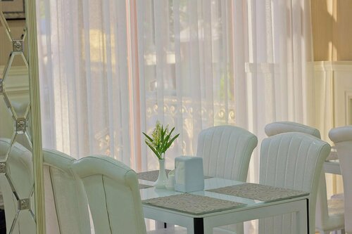 Гостиница Discovery Hotel Bishkek в Бишкеке