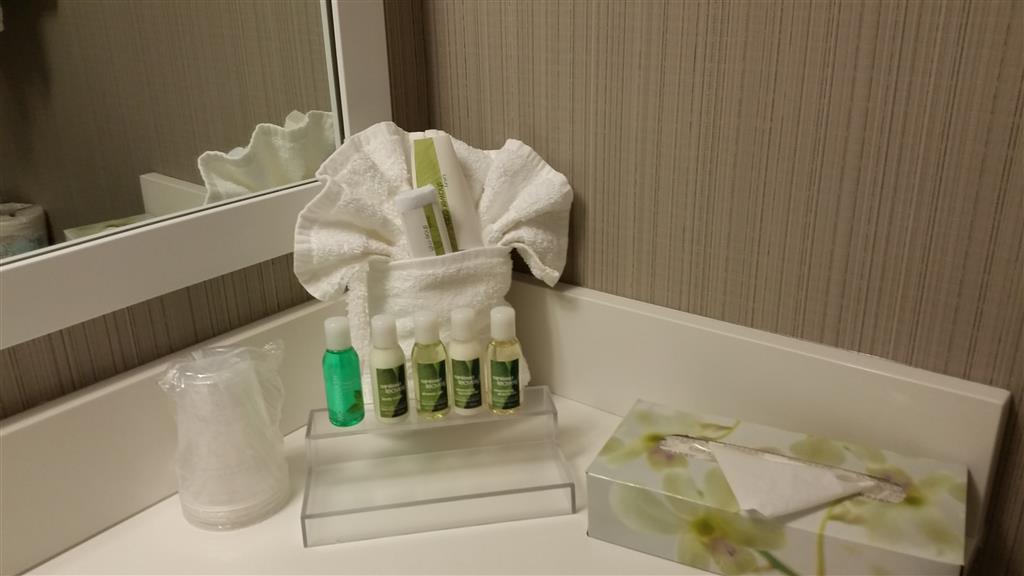 Фото Coast West Edmonton Hotel & Conference Centre