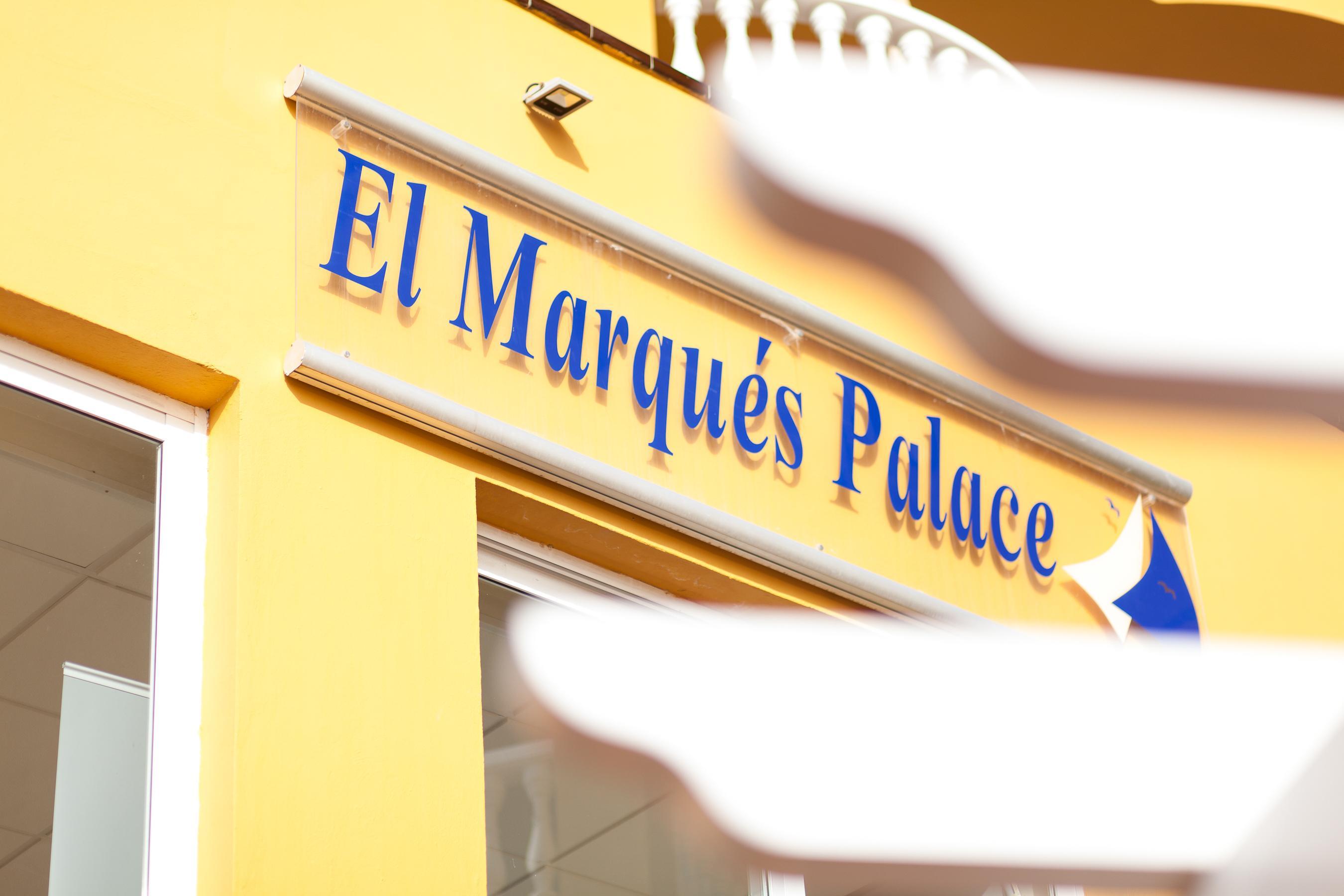 Фото El Marques Palace by Intercorp Hotel Group