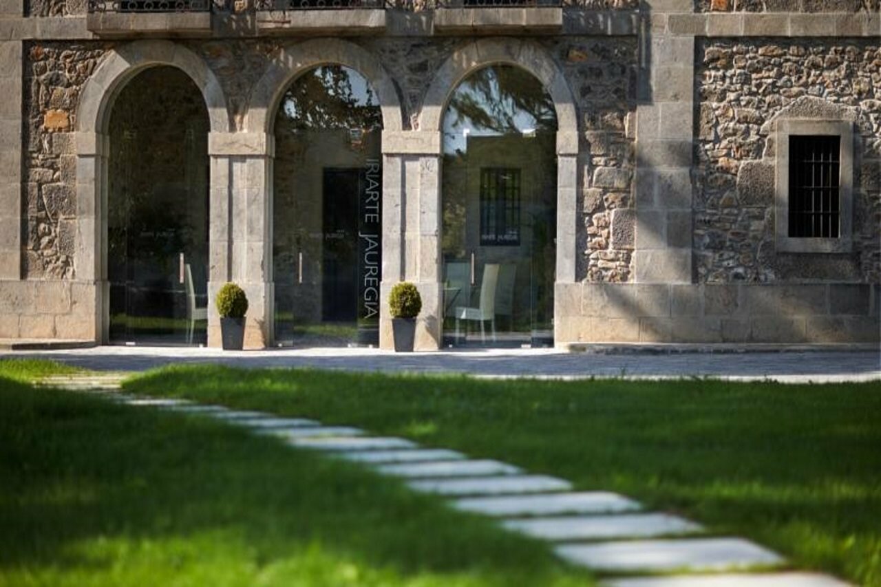 Фото Hotel Iriarte Jauregia