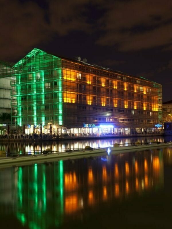 Гостиница Holiday Inn Express Paris - Canal de la Villette в Париже
