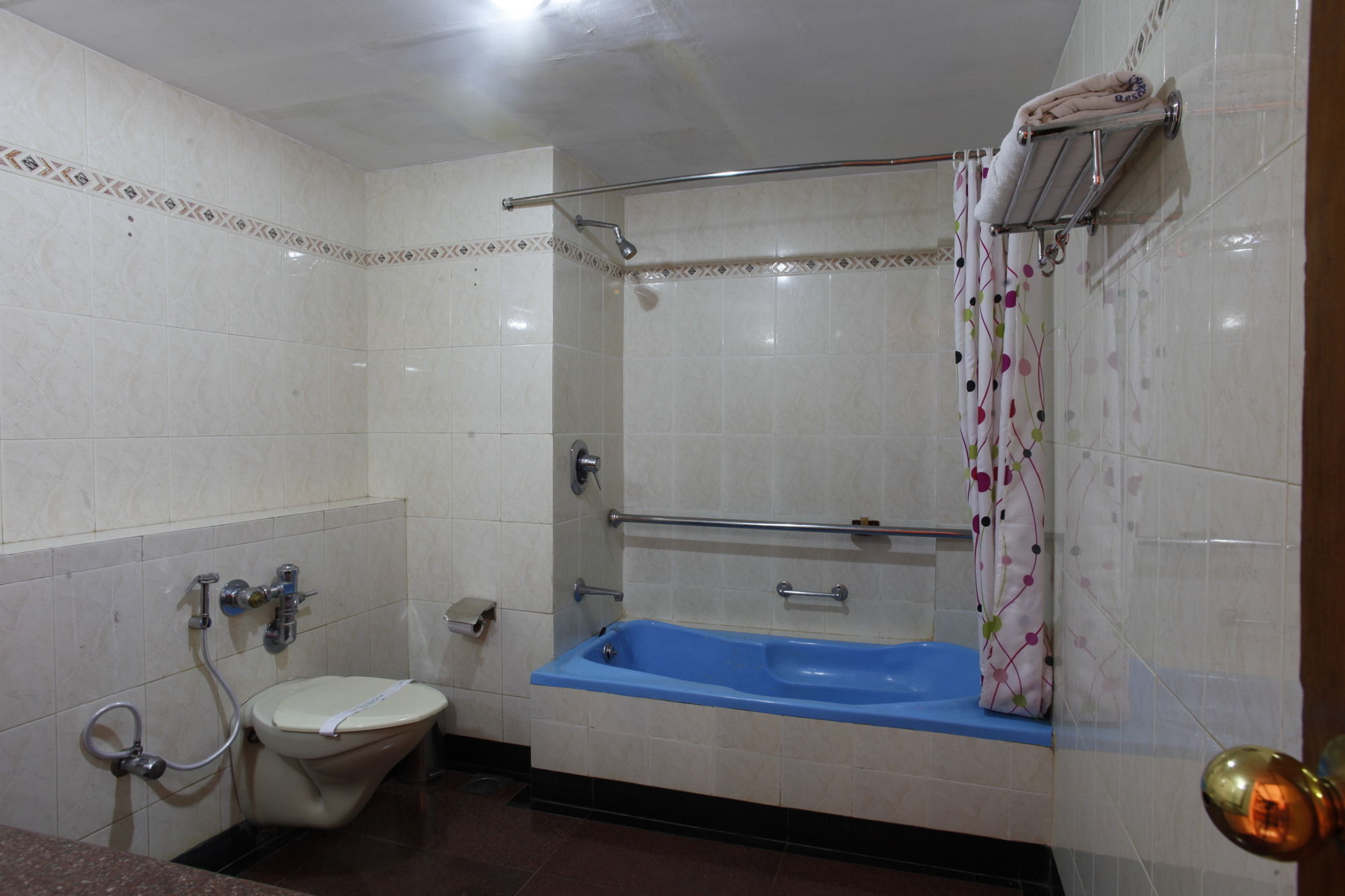Фото Mayura Residency