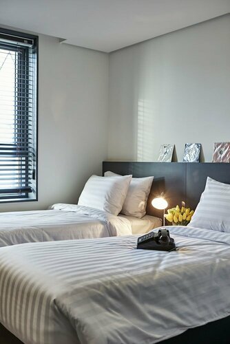 Гостиница Jongno Makers X Pretty Hotel в Сеуле