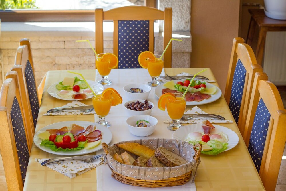 Фото Hotel Pharos