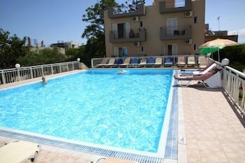 Фото Acropolis Apartments