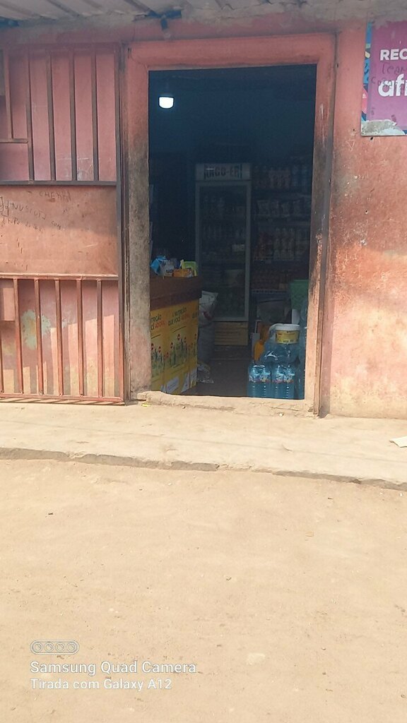 Grocery Cantina, Loanda, photo