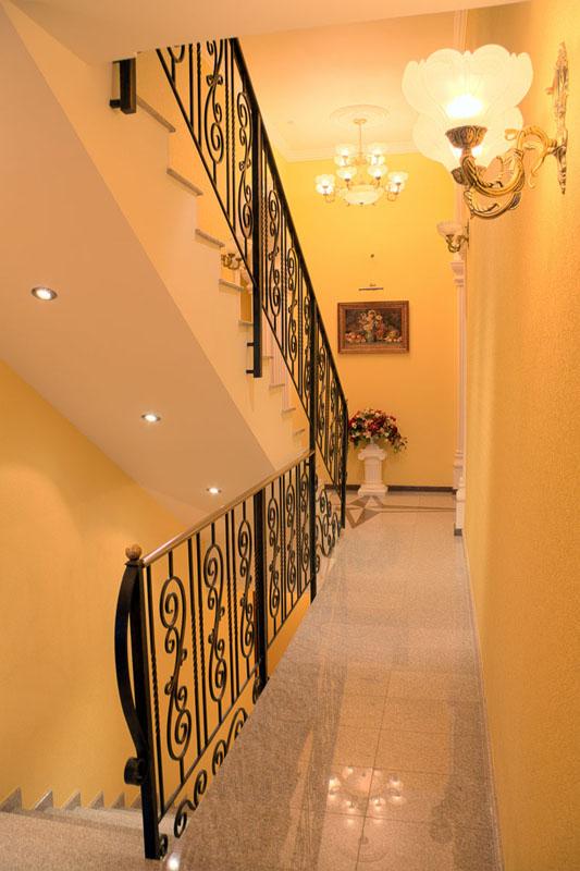 Фото Варваци