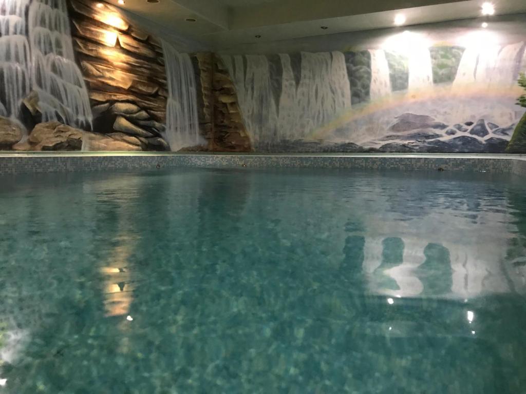 Фото Кордон