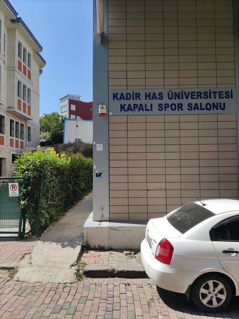 Complejo deportivo Kadir Has University Indoor Sports Hall, , foto