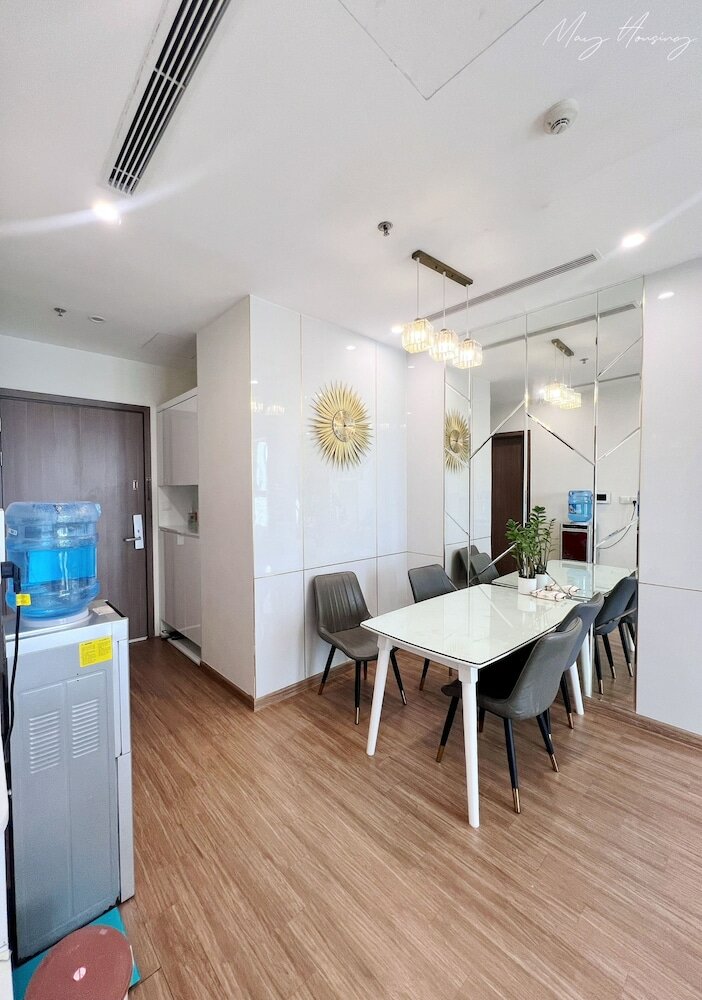 Фото May Housing - Vinhomes Skylake