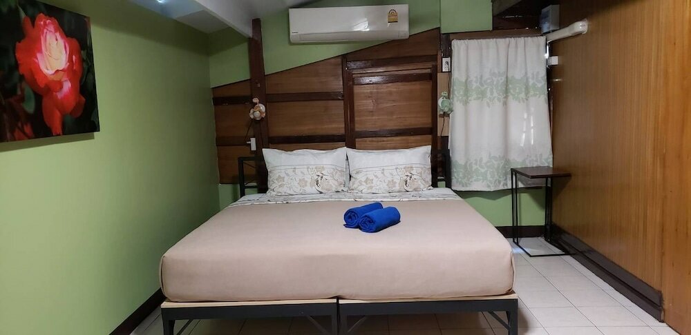 Фото Siriwan House