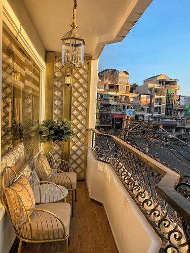 Гостиница Sweet Lavender Hotel в Далате