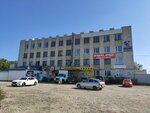 Инструмент сервис (Avtomobilistov Street, 3) ، متجر قطع غيار ولوازم السيارات