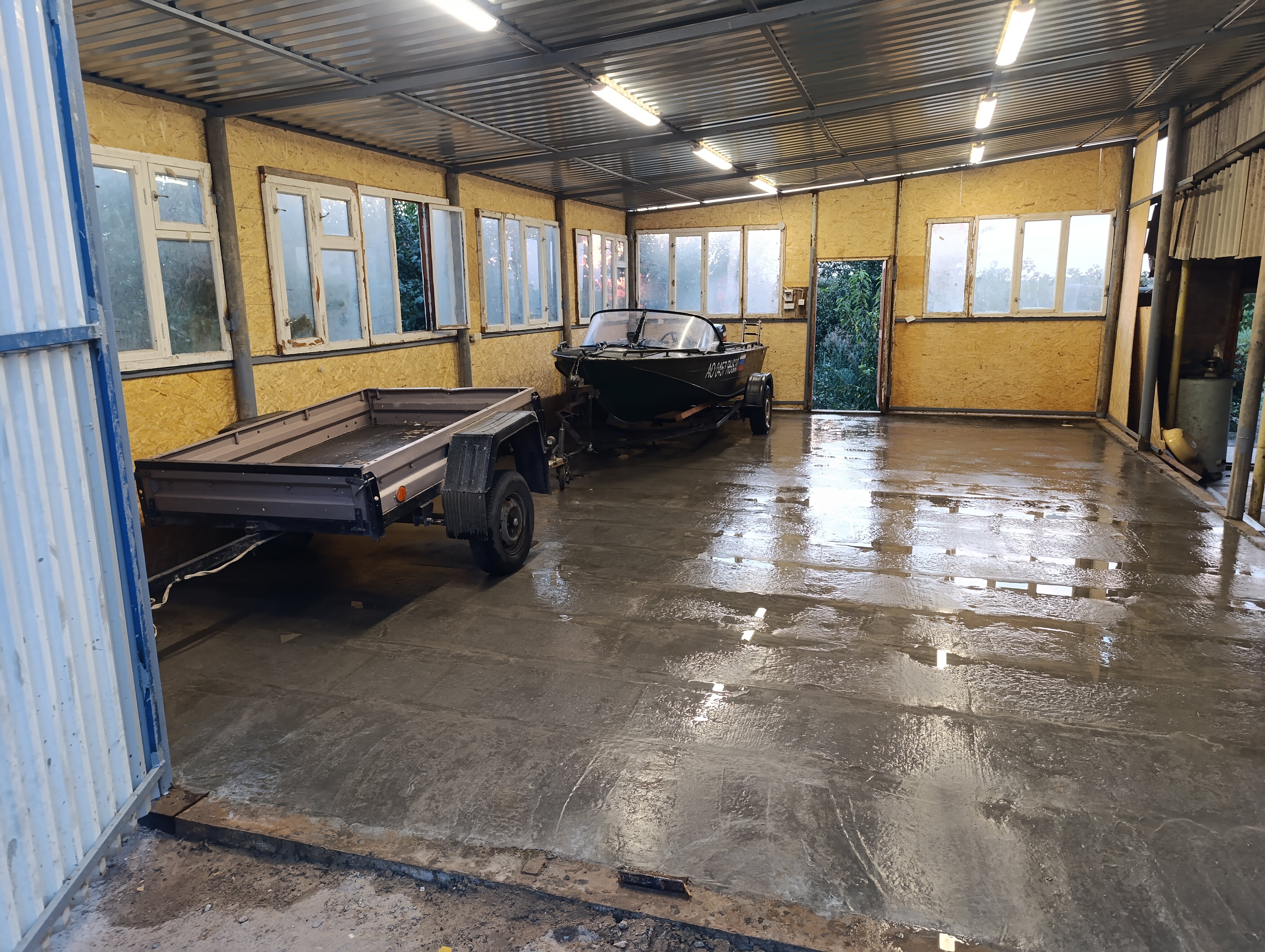 Фото У Анатолича