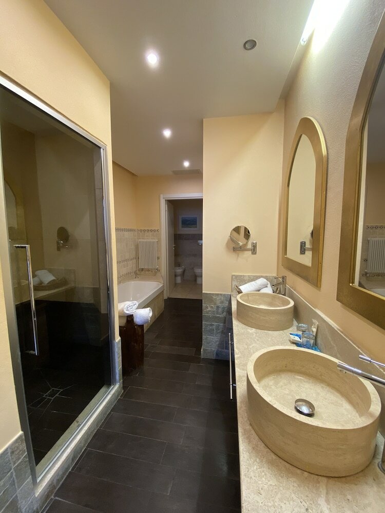 Фото Vogue Hotel
