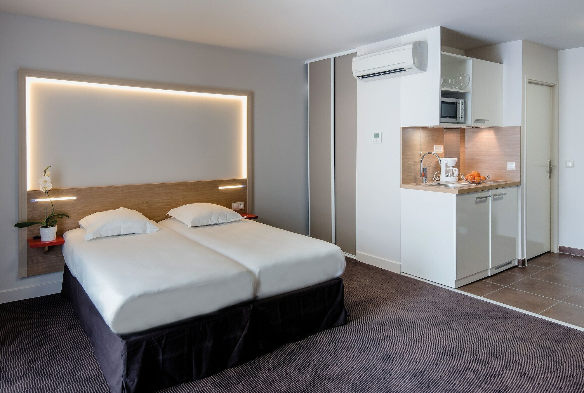 Фото AppartCity Confort Bordeaux Chartrons