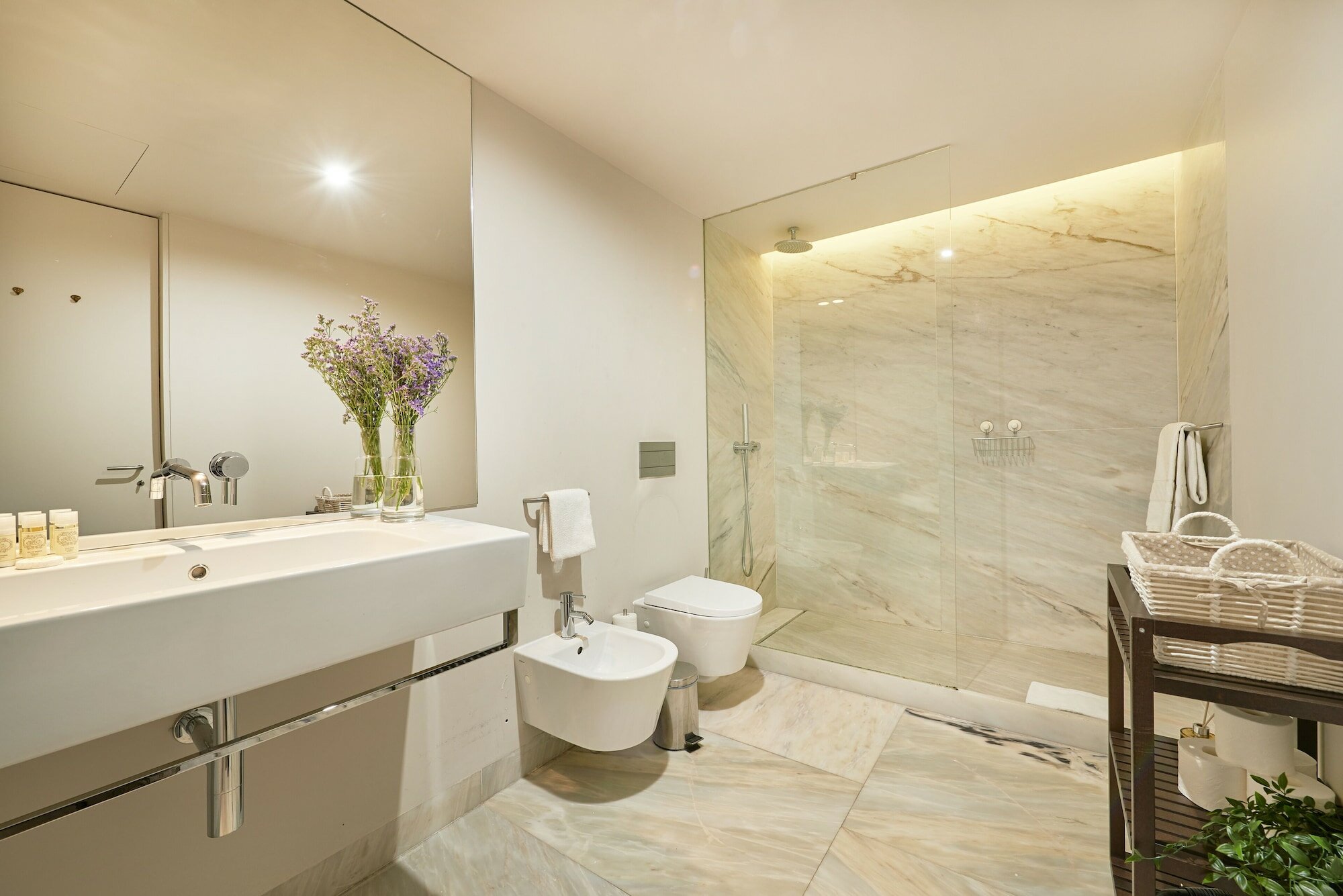 Фото Lisbon Five Stars Apartments 8 Building