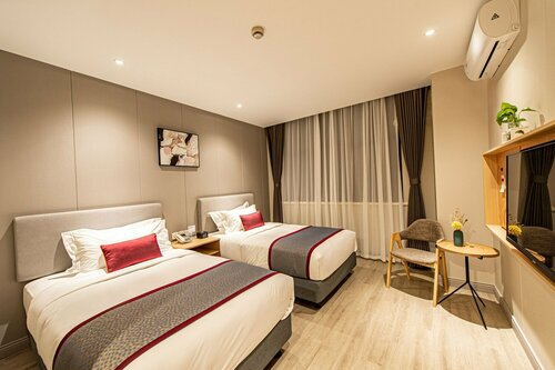 Гостиница Shanghai Joyful Yard Hotel в Шанхае