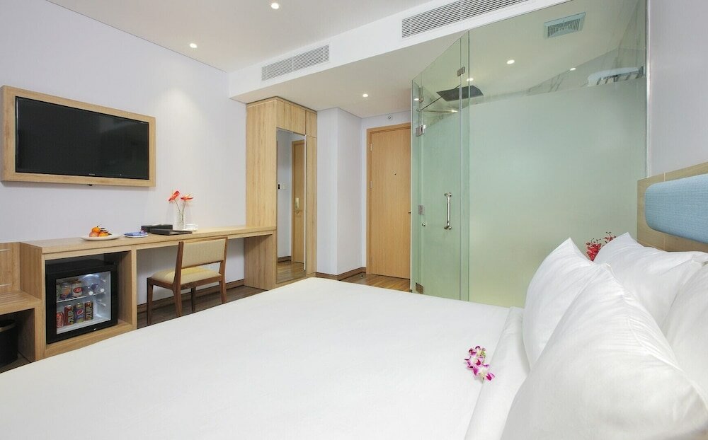 Фото Ramada Encore by Wyndham Saigon