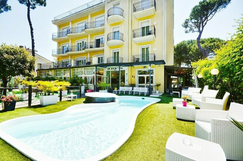 Гостиница Hotel Europa Milano Marittima