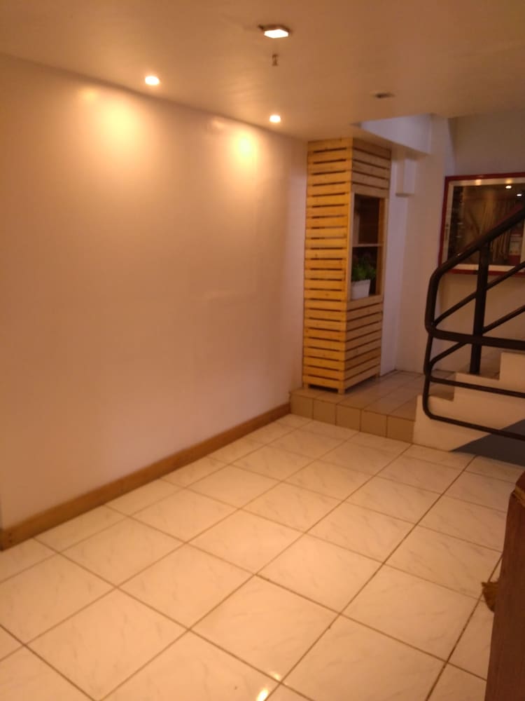 Фото Oriental Pension Plaza