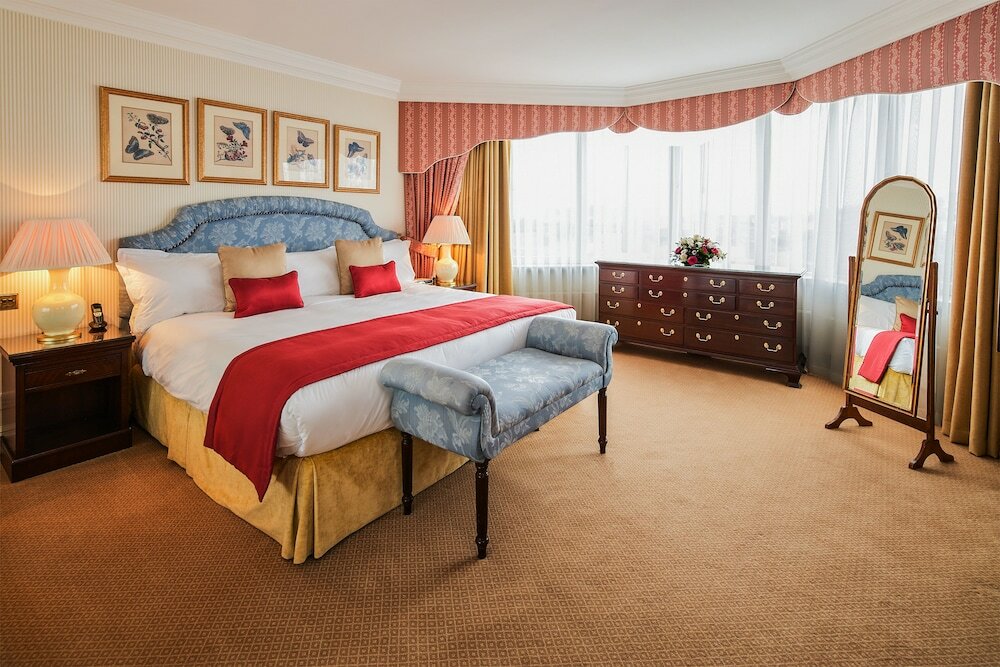 Фото Cheval Thorney Court