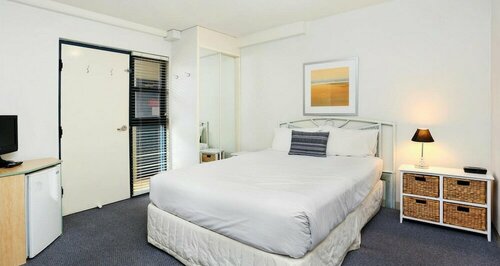 Гостиница Nelson Bay Breeze Holiday Apartments