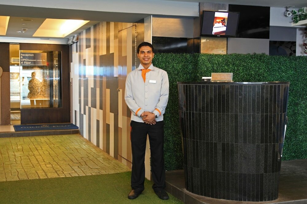 Фото Golden Tulip Mandison Suites