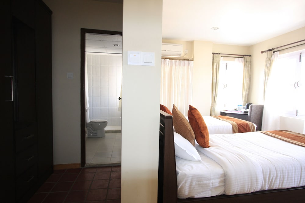 Фото Rama Inn Boutique Home