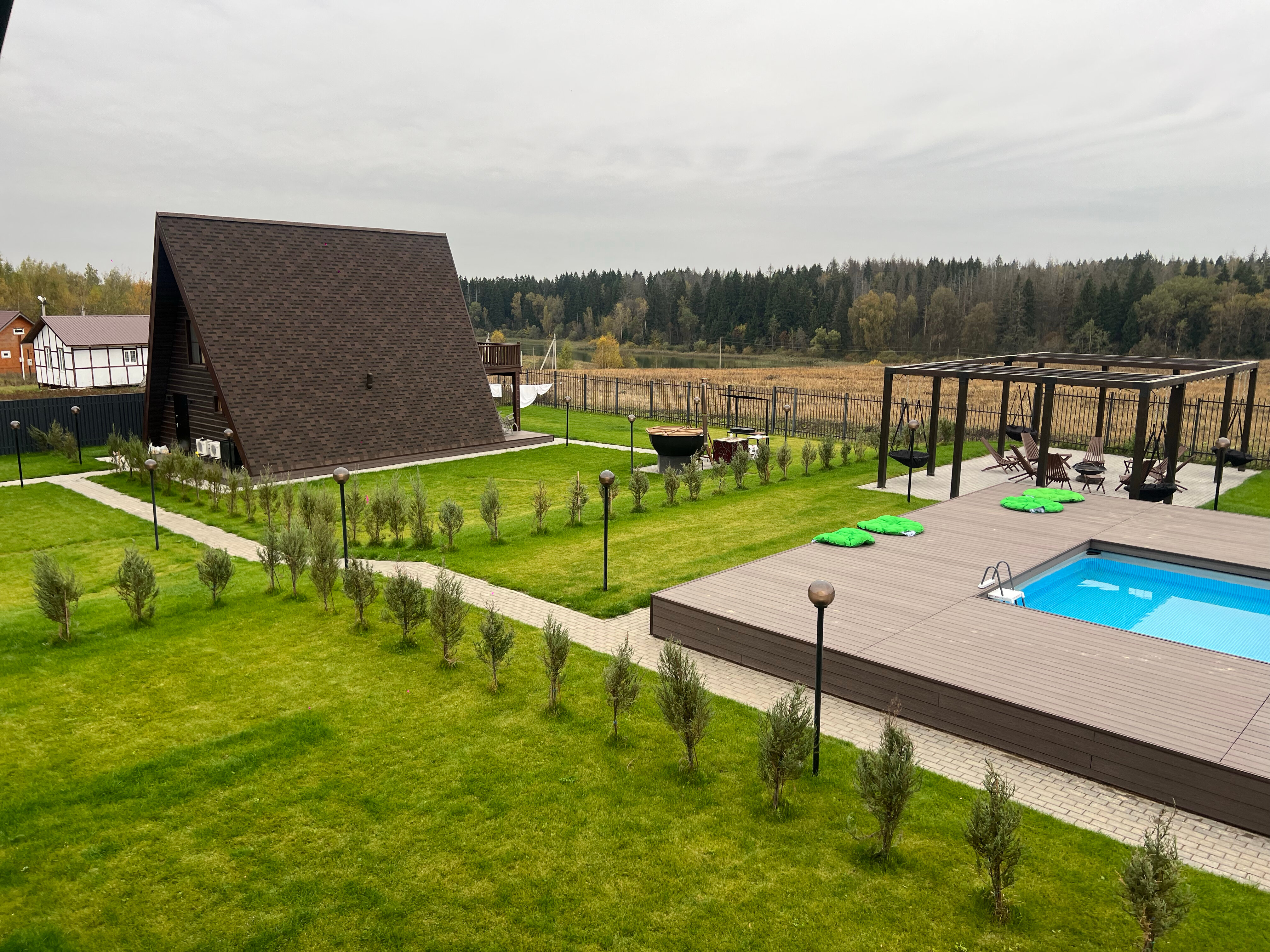 Фото Зеленый