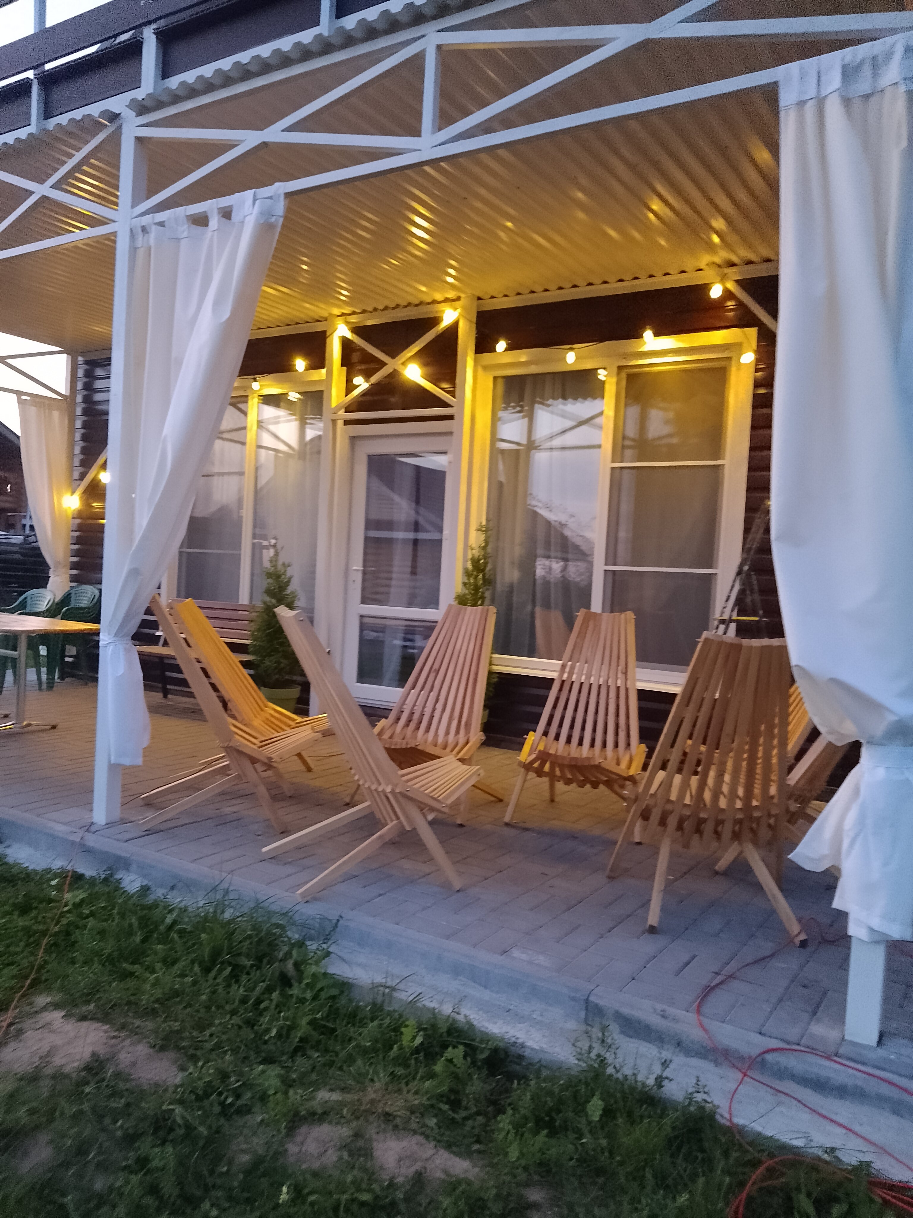 Фото У озера Тасканка