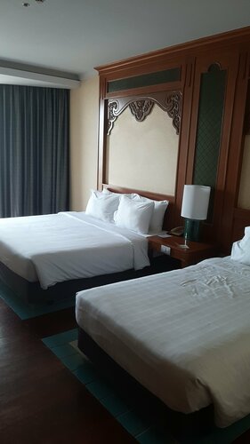 Гостиница Longbeach Pattaya в Паттайе