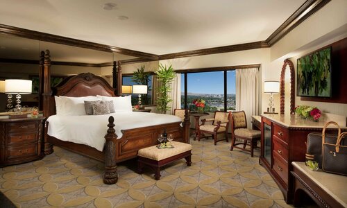 Гостиница Peppermill Resort SPA Casino в Рино