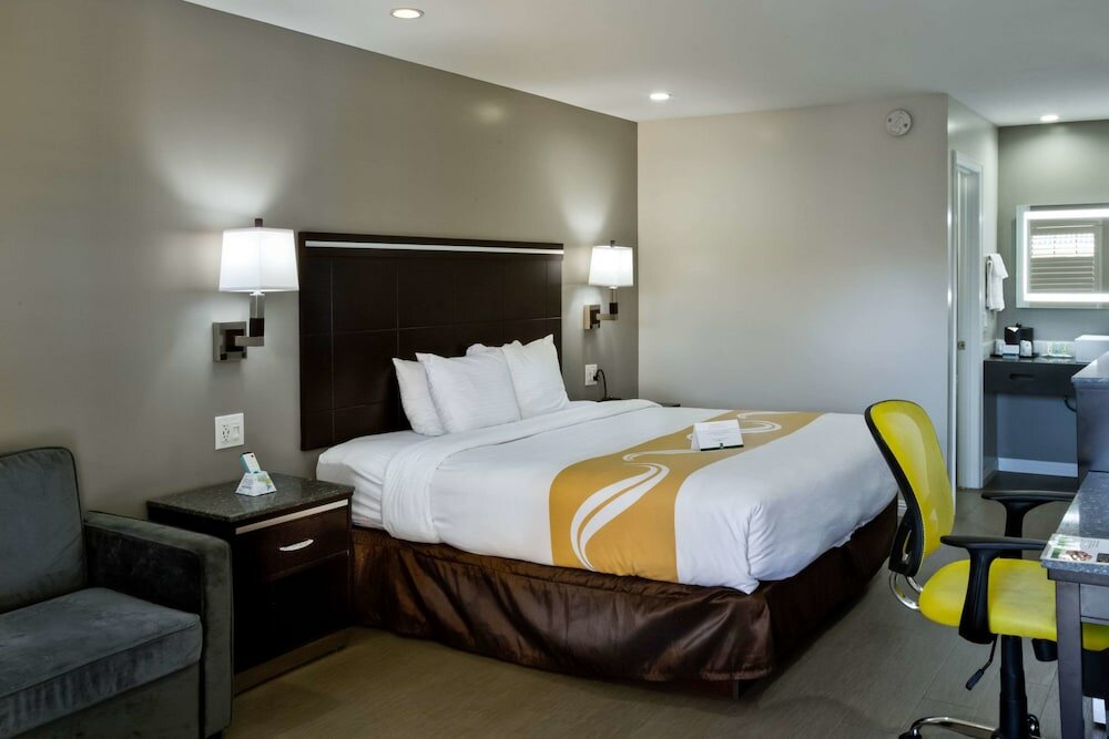 Фото Quality Inn Hayward