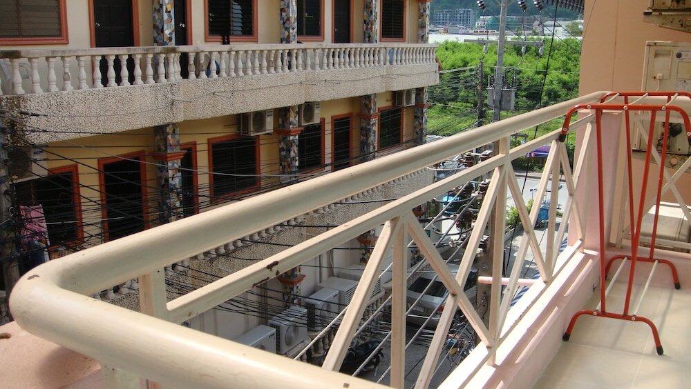 Фото Candy House