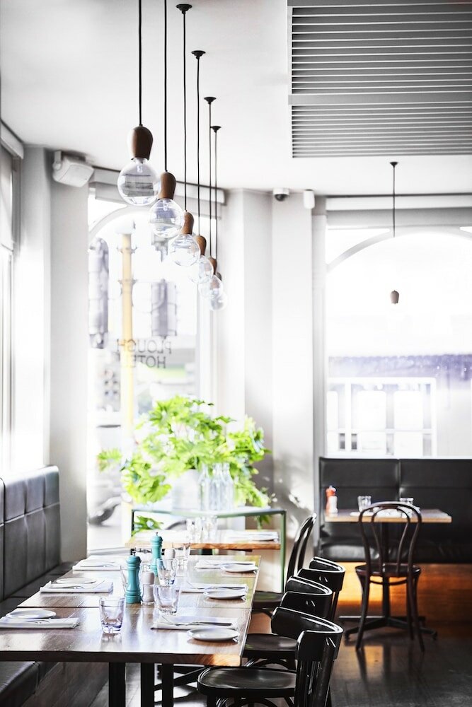 Фото Plough Hotel