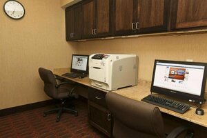 Гостиница Hampton Inn & Suites by Hilton Fargo Medical Center