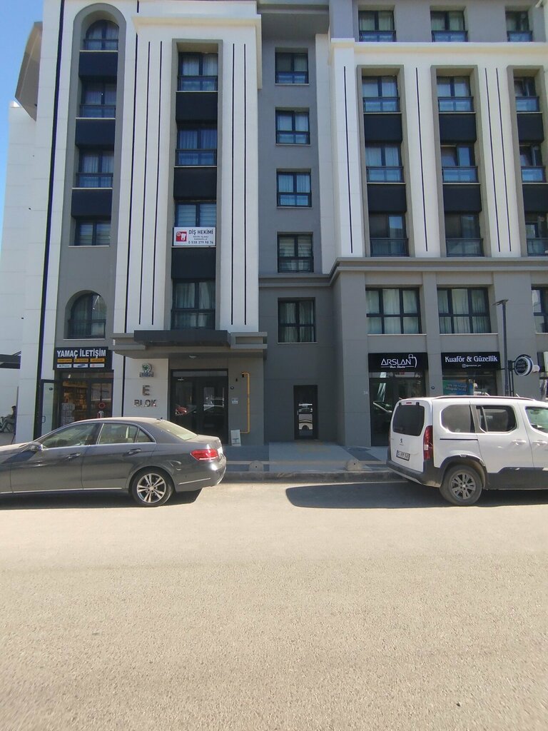 Items for mobile phones Yamac Communication, Izmir, photo