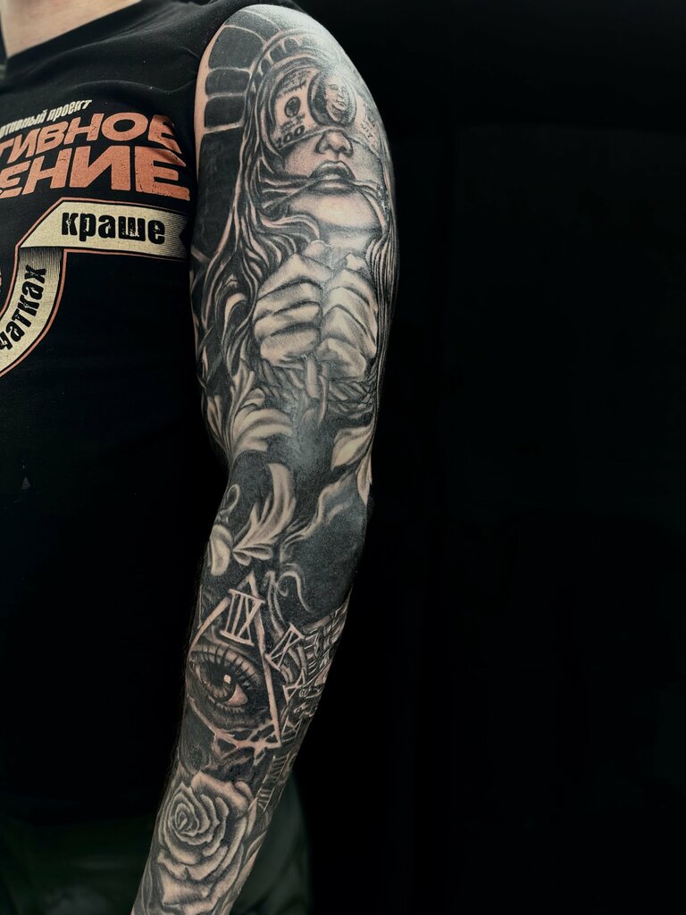 Tattoo studio Back To Black, Kurchatov, photo