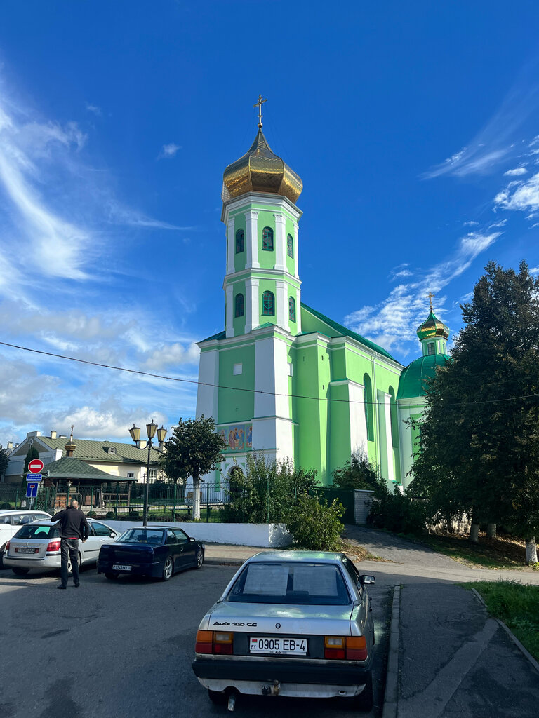 Православный храм Собор Святой Троицы, Слоним, фото