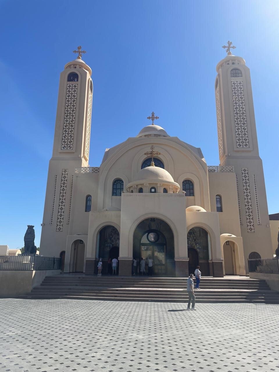 Фото Amwaj Oyoun Resort