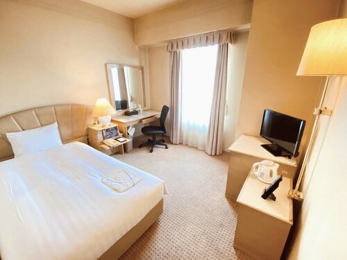 Гостиница Smile Hotel Tokyo Nishikasai в Токио