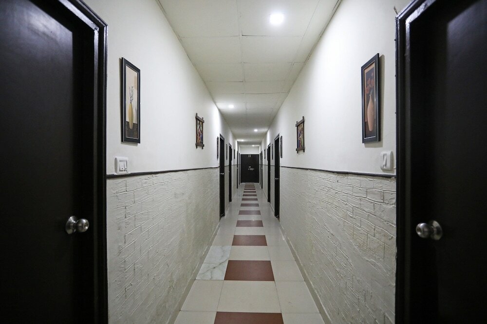 Фото Oyo 10967 Dhola Maru Resort