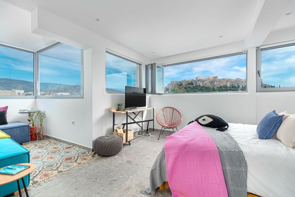 Фото Mythos Luxury Suites