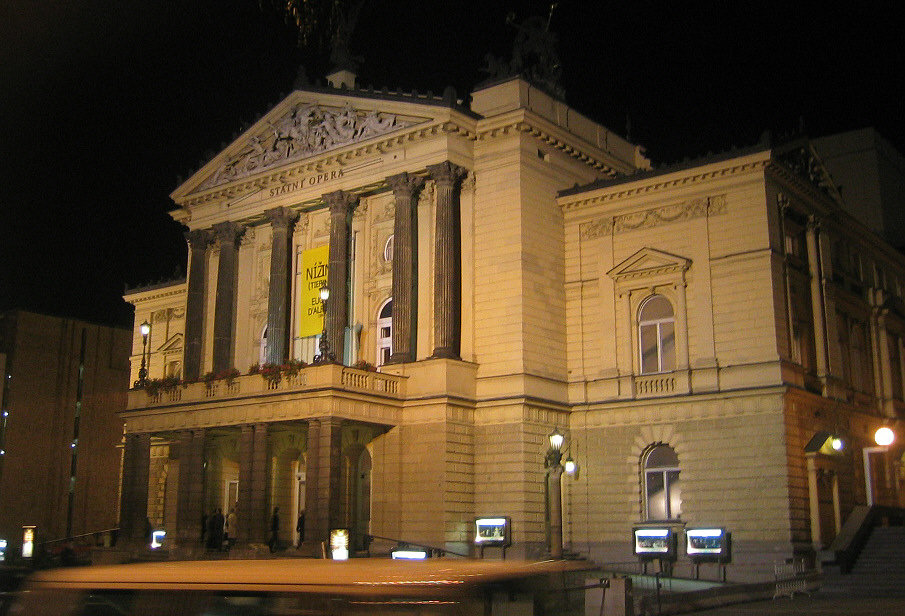 Пражский оперный театр