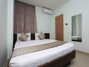 Oyo 13265 Aashray Guest House