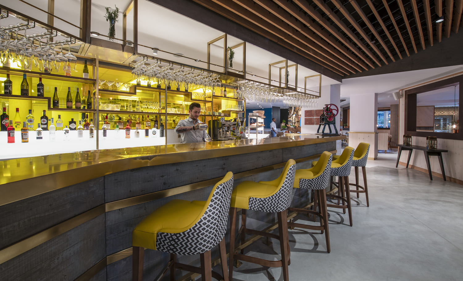 Фото Lincoln Plaza London, Curio Collection by Hilton